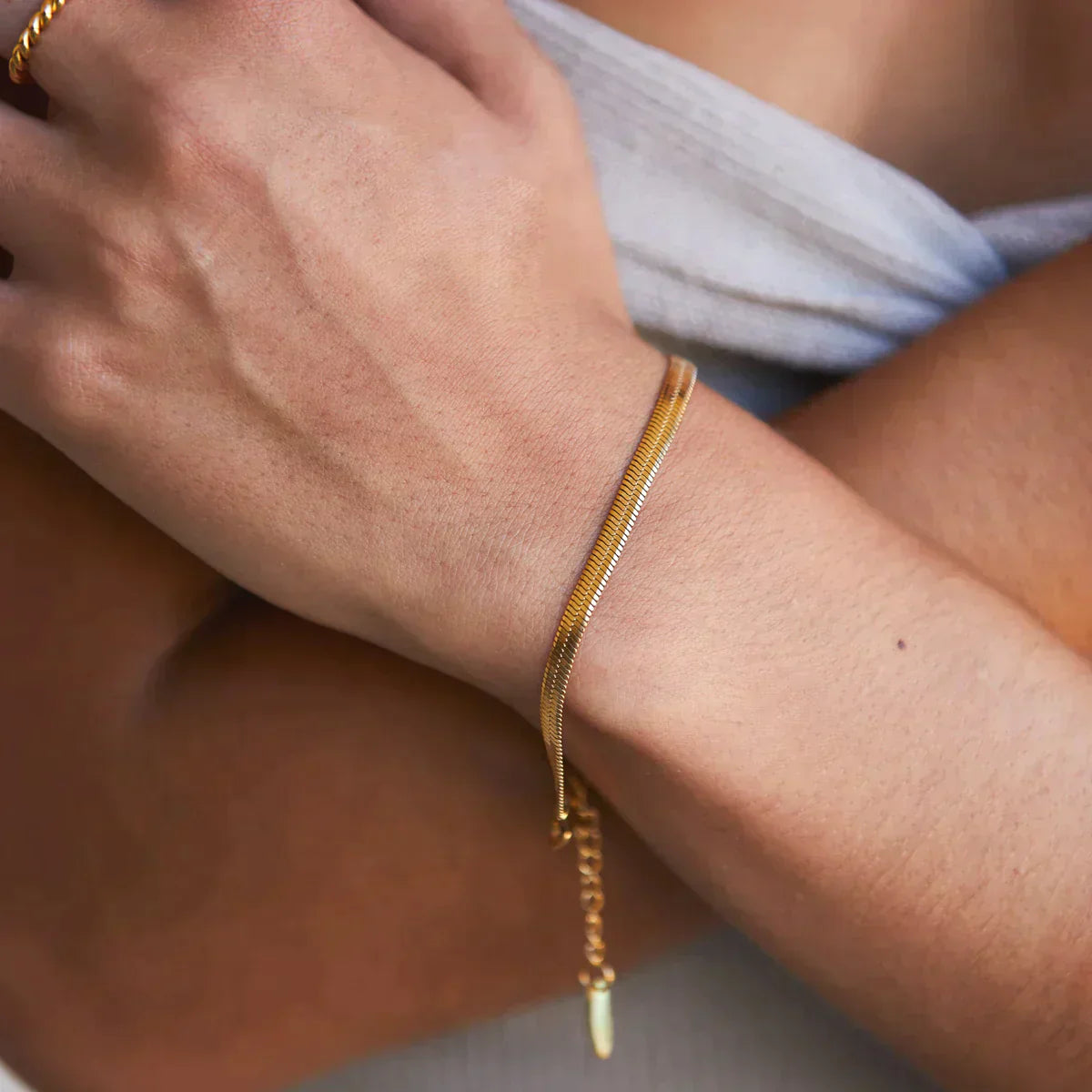 Stella fishtail armband