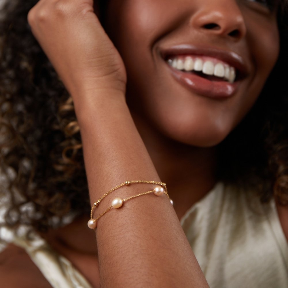 Armband i lager med sötvattenspärlor