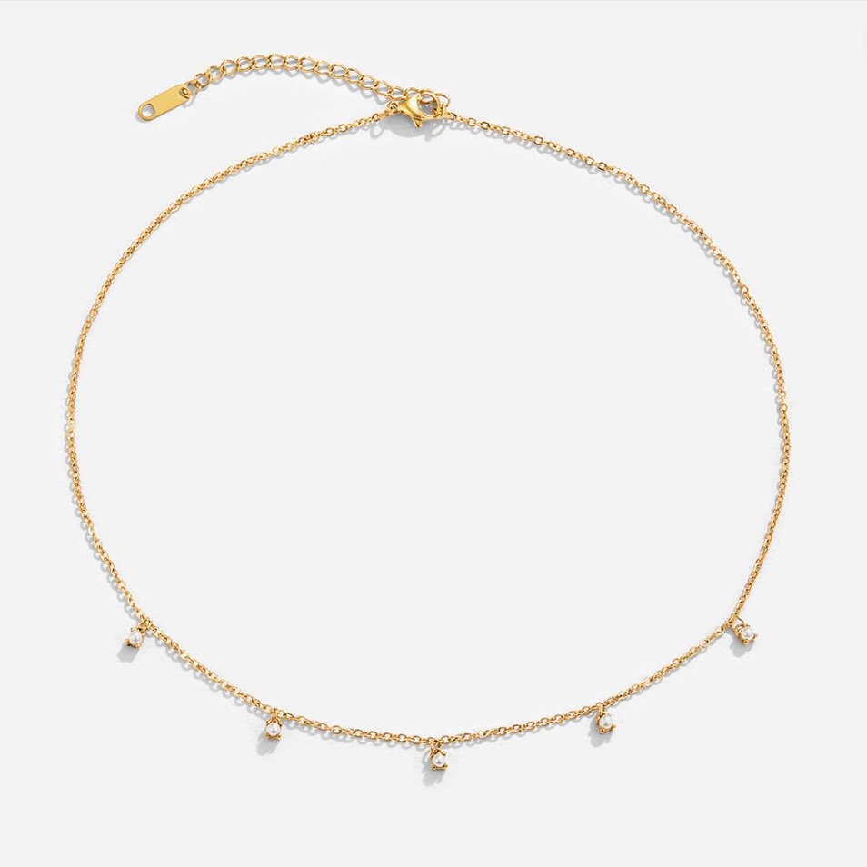 Halsband med pärlor