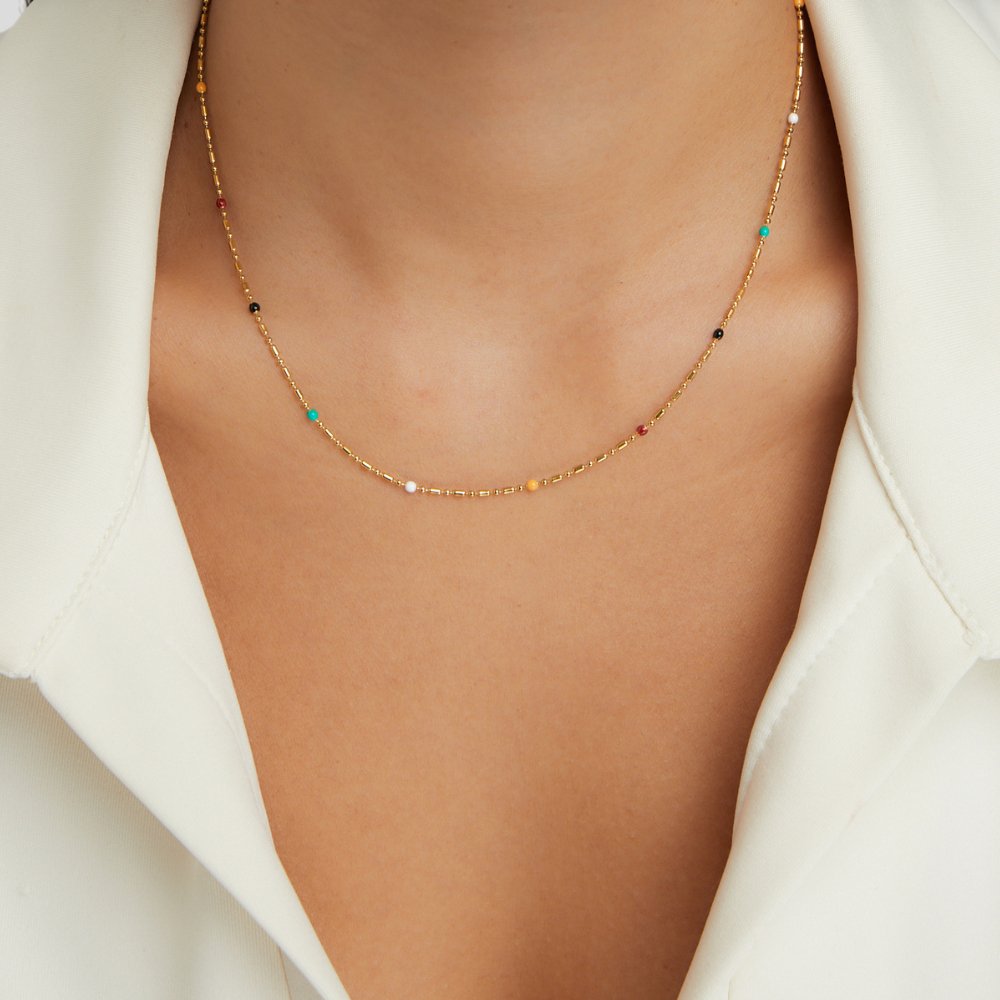 Mångfärgat halsband